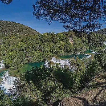 Three-bedroom In * Sibenik